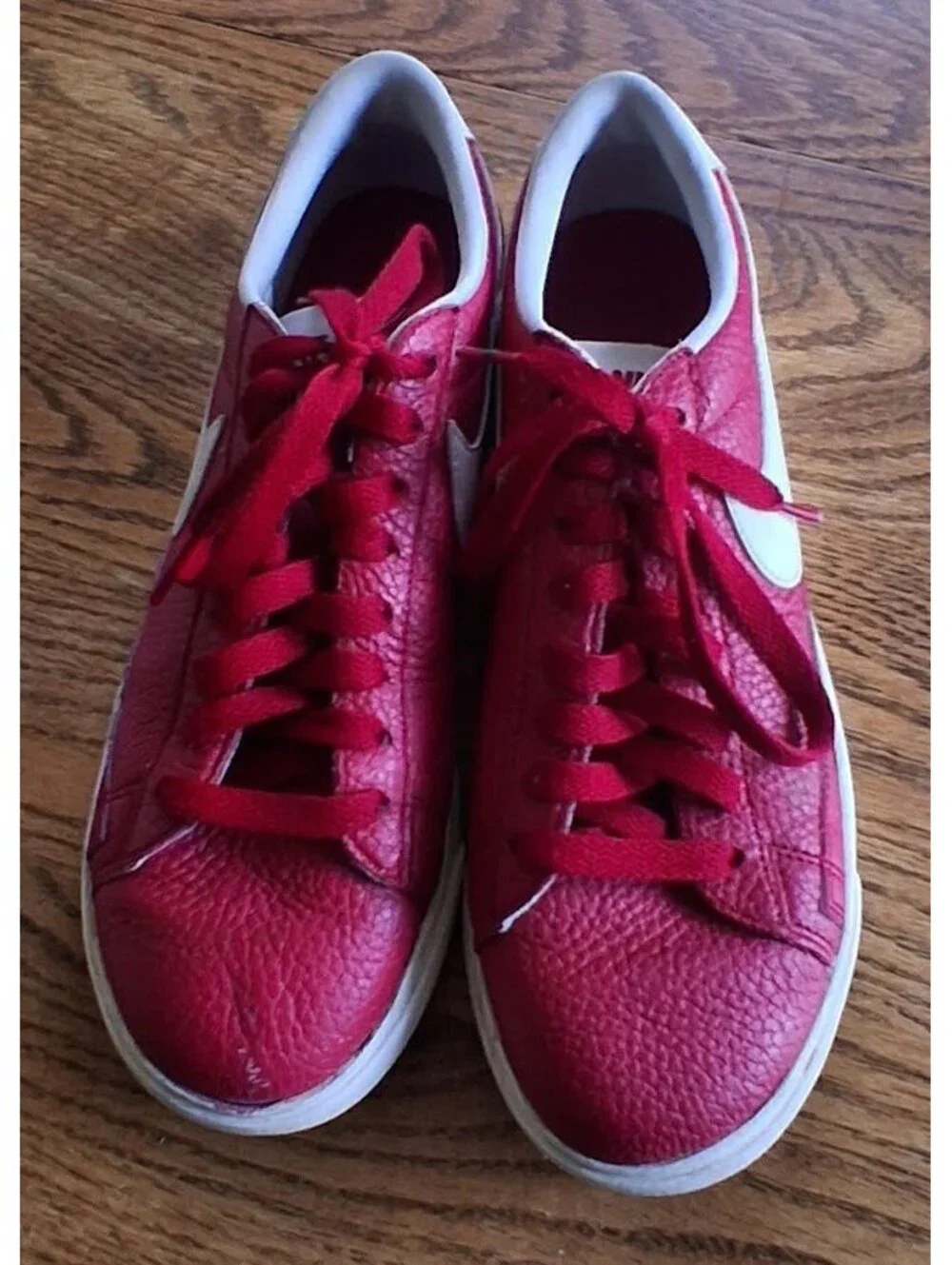 Nike Red Leather Low-Top Sneakers Women Size US 8
